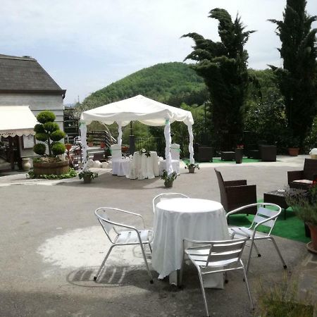 Hotel Il Volturino Calvello Экстерьер фото